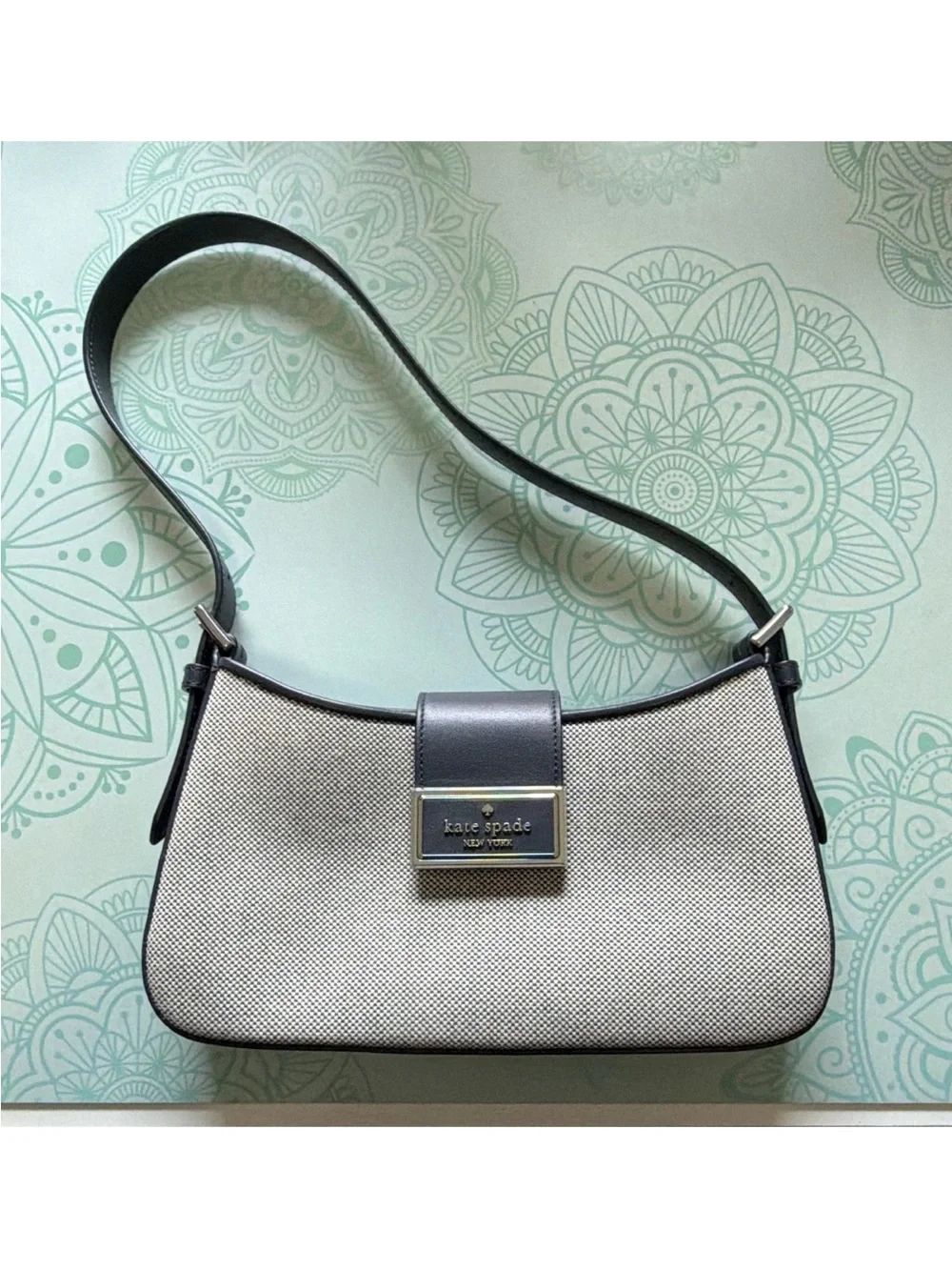 Kate Spade White and Navy Shoulder Bag